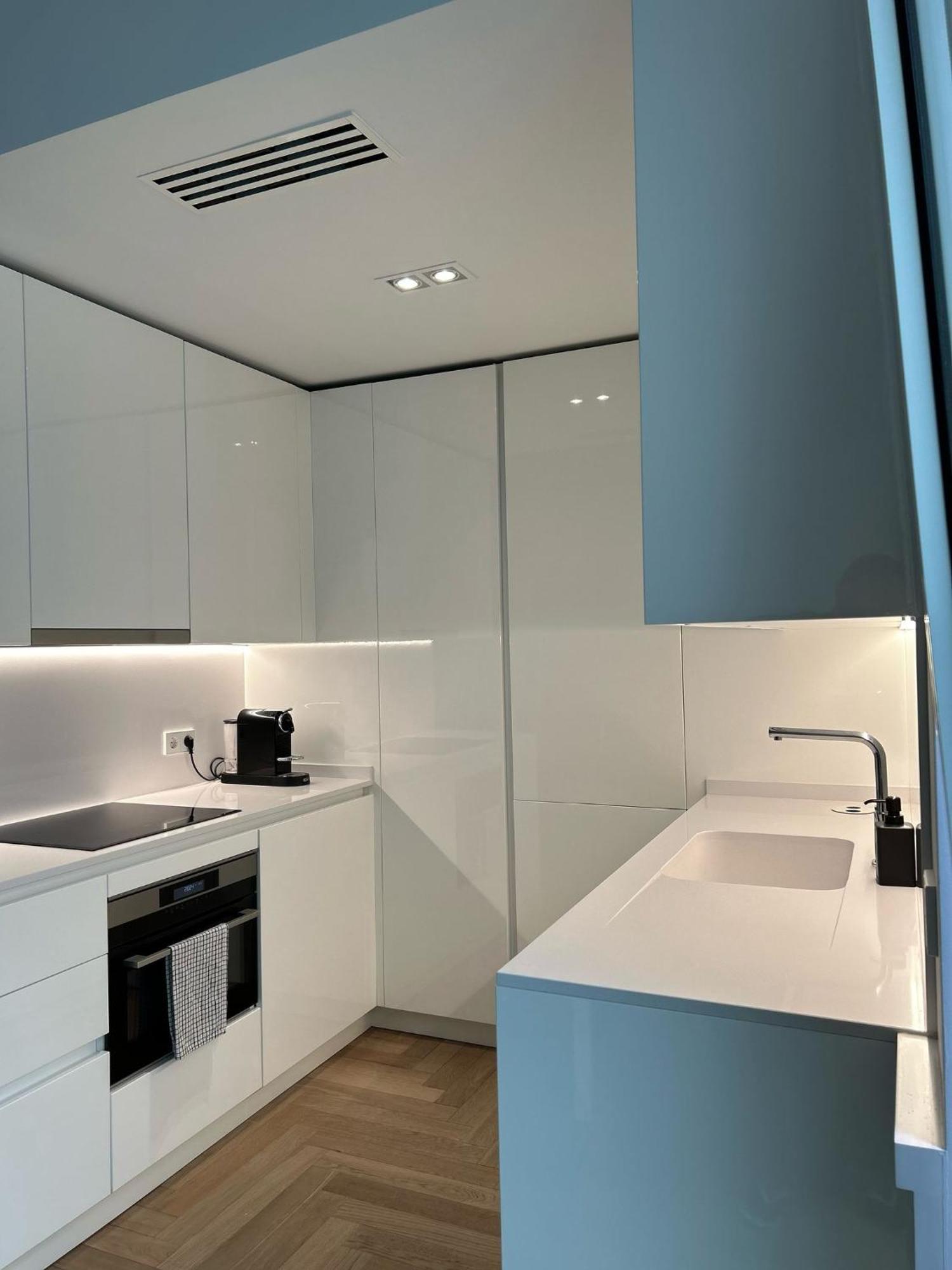 Privat bolig In Shared House In Downtown *